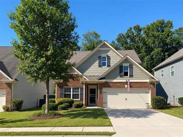 121 Prominence Ct, Canton, GA 30114