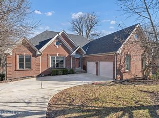 10411 Black Iron Rd, Louisville, KY 40291