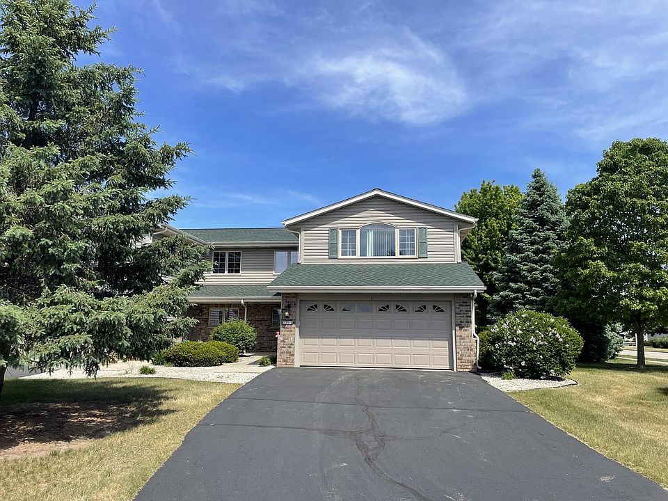 1st image of 723 Stoney Creek COURT #4