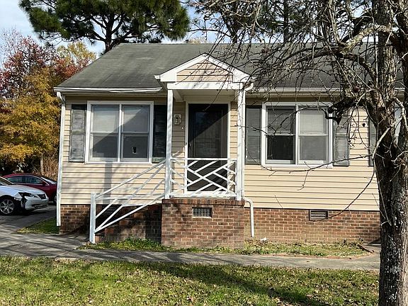 2nd image of 123 Harper St #A