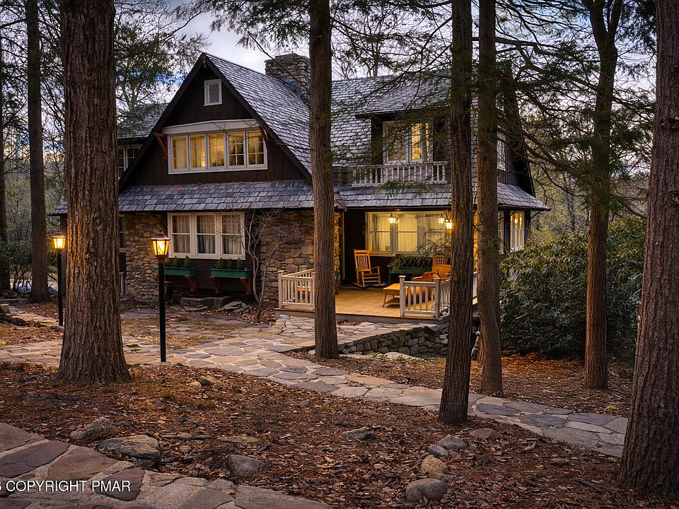 1st image of 204 Lake Rd
