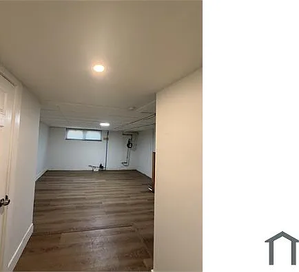 2535 S 75th St — Photo 10