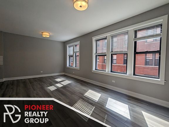 2nd image of 3933 N Janssen Ave #3943-S3