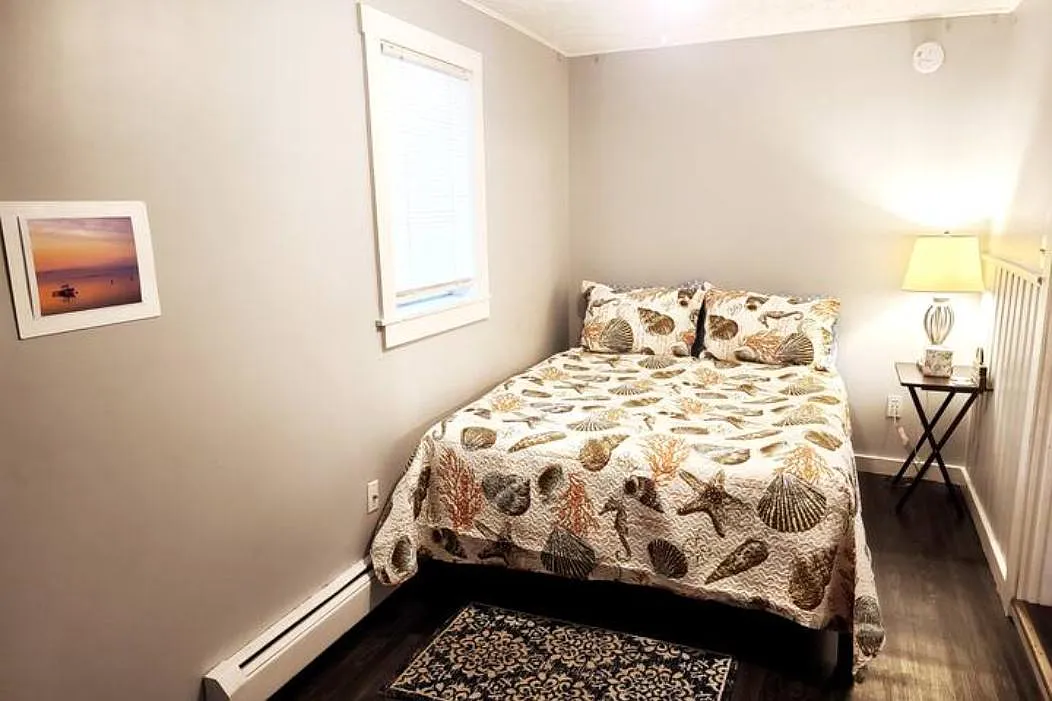 10 Hillcrest Ave — Photo 4