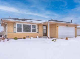 17155 Coventry Ln, Country Club Hills, IL