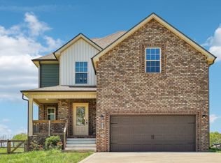4048 Chapel Hill Rd, Clarksville, TN 37040