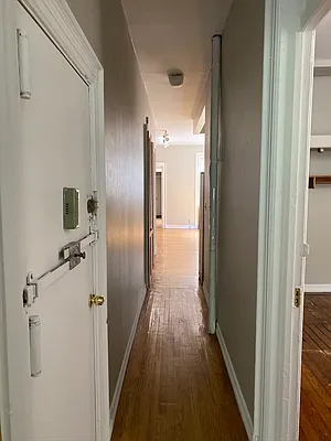 Rented by Dab Hold Corp | media 3