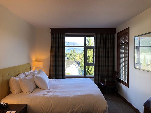 2nd image of 4299 Blackcomb Way