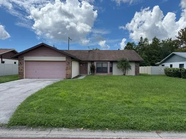 8469 Cypress Lake Cir, Sarasota, FL 34243