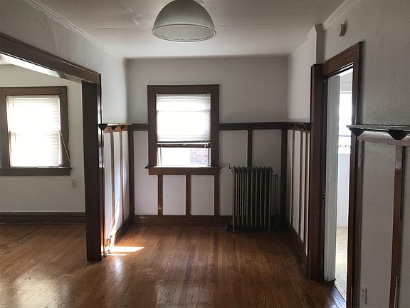 2nd image of 2900-2902 Cottage Dr #303-2902