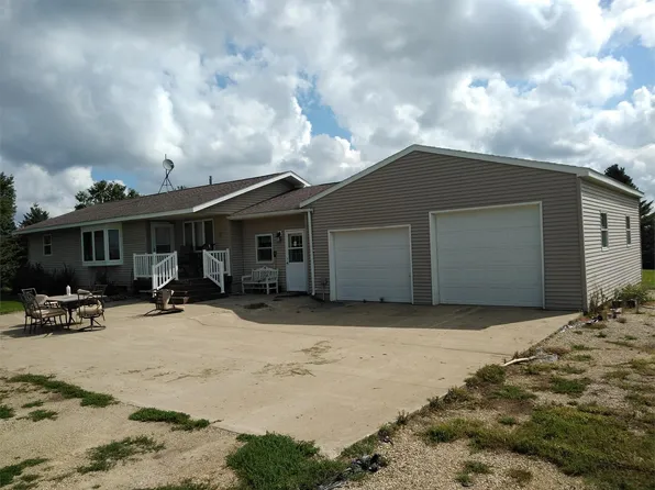 19908 650th Ave, Alden, MN 56009