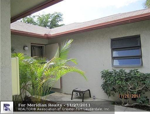 2nd image of 1800 NE 39th Ct APT 1004