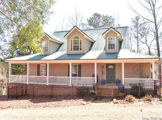 225 Mercer Rd, Deatsville, AL 36022