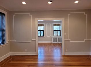 82 Forest St #D1, Stamford, CT 06901