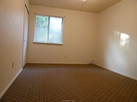 2nd image of 714 San Mario Ct APT B