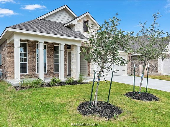 2nd image of 6207 Daytona Dr