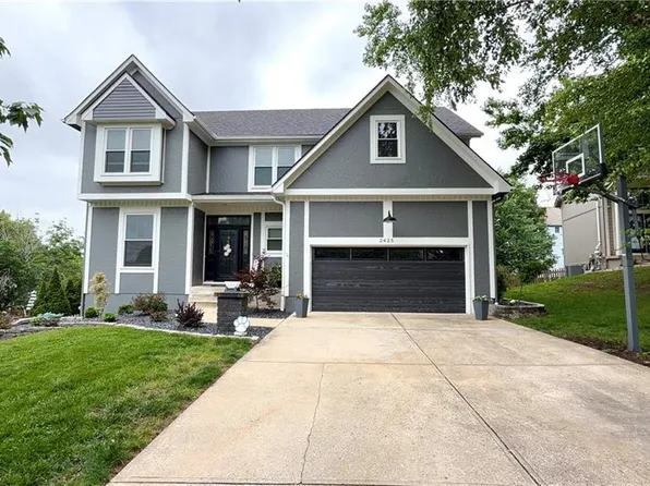 2625 SW 9th Ter, Lees Summit, MO 64081