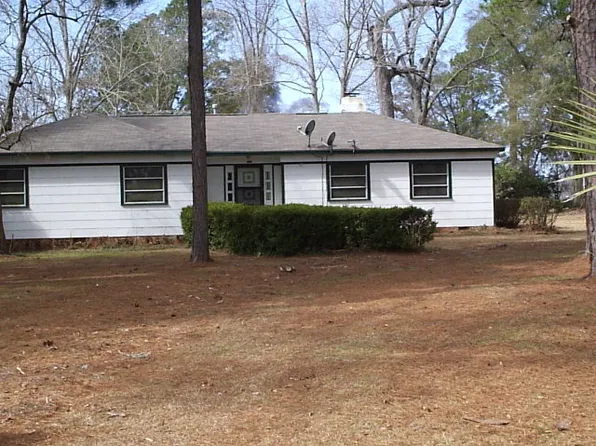 23658 4th Ave, Florala, AL 36442