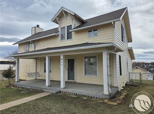 511 3rd St E, Roundup, MT 59072