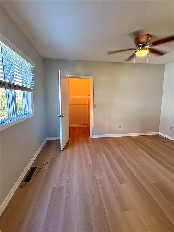 1 bed, 1.0 bath, 750 sqft, $1,550 — Photo 2