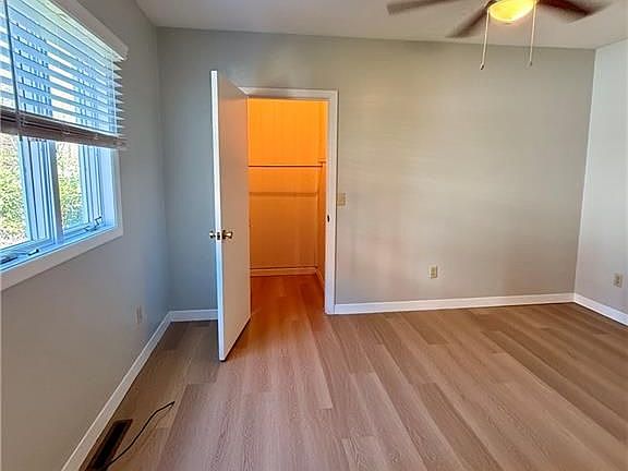 2nd image of 39 Andrews Ave