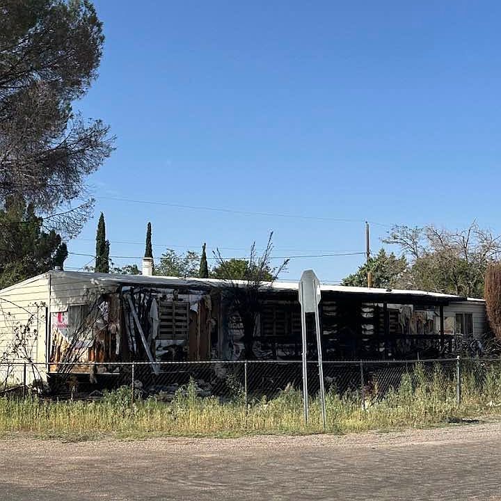 1st image of 3870 E Devlin Avenue