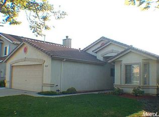 10432 River Oaks Dr, Stockton, CA 95209
