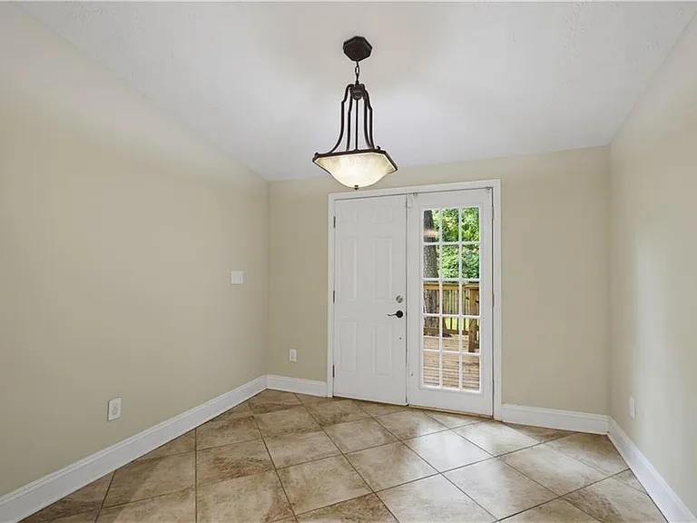 1799 Ellington St — Photo 10