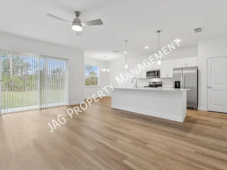 3 Pickering Dr — Photo 5