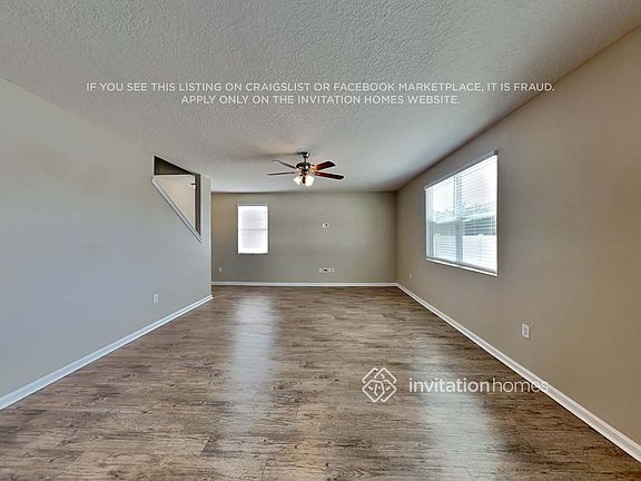 5th image of 3421 Canyon Falls Dr