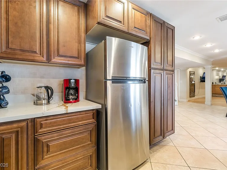 2419 Vegas Valley Dr — Photo 13
