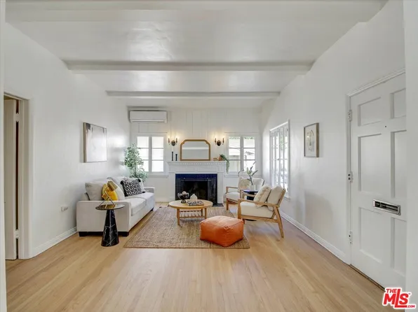 440 W Ellis Ave, Inglewood, CA 90302