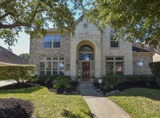 2006 Waters Edge Ct, Pearland, TX 77584