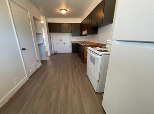 5776 S 2000 W APT B, Roy, UT 84067