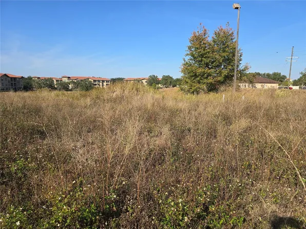 811 Retreat Blvd #201, Davenport, FL 33897