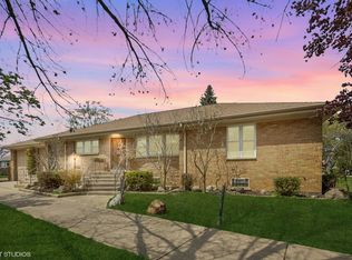 7010 W Devon Ave, Chicago, IL 60631