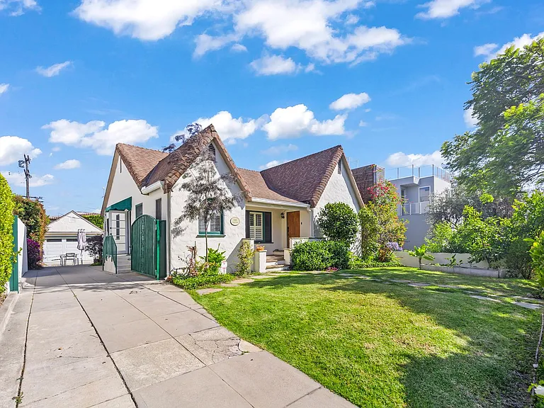 10342 Keswick Ave — Photo 31