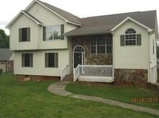 54 Cliffhanger Point, Cartersville, GA 30120