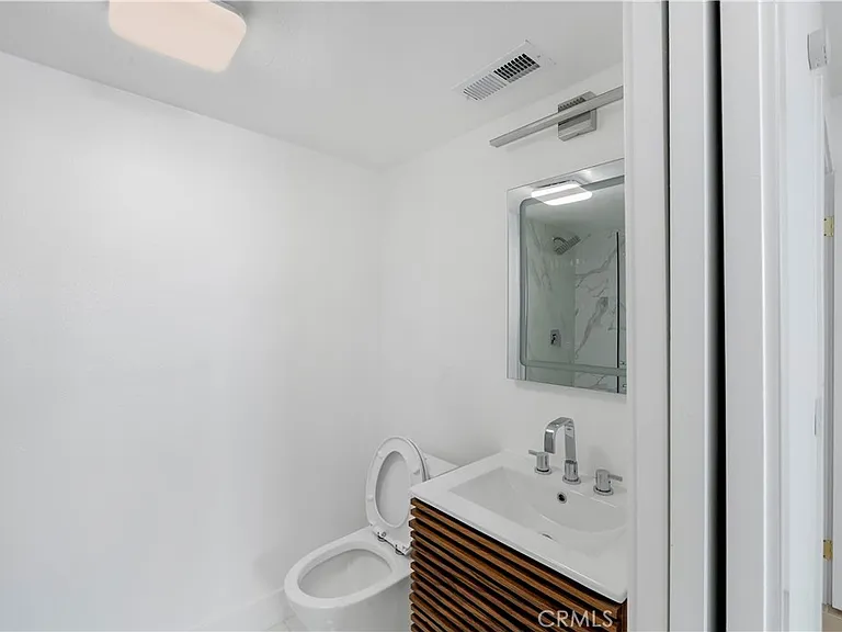 32232 Fall River Rd — Photo 26