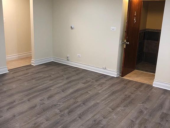 5th image of 424 S Euclid Ave #1B