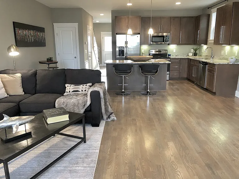 6223 California Ave — Photo 10