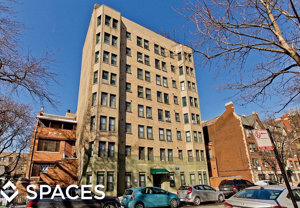 2nd image of 550 W Arlington Pl APT 208