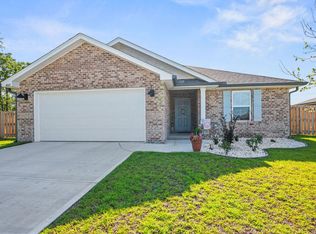 4649 Naval Ct, Crestview, FL 32539