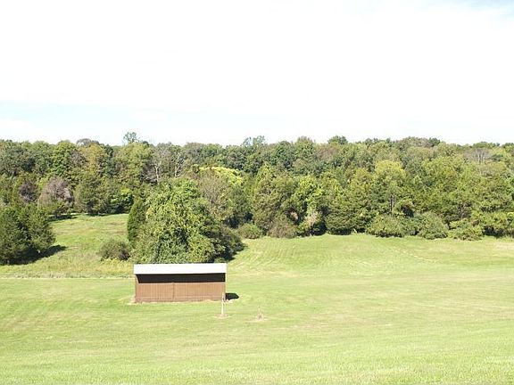 BARN WITH WATER AND ELECTRIC
