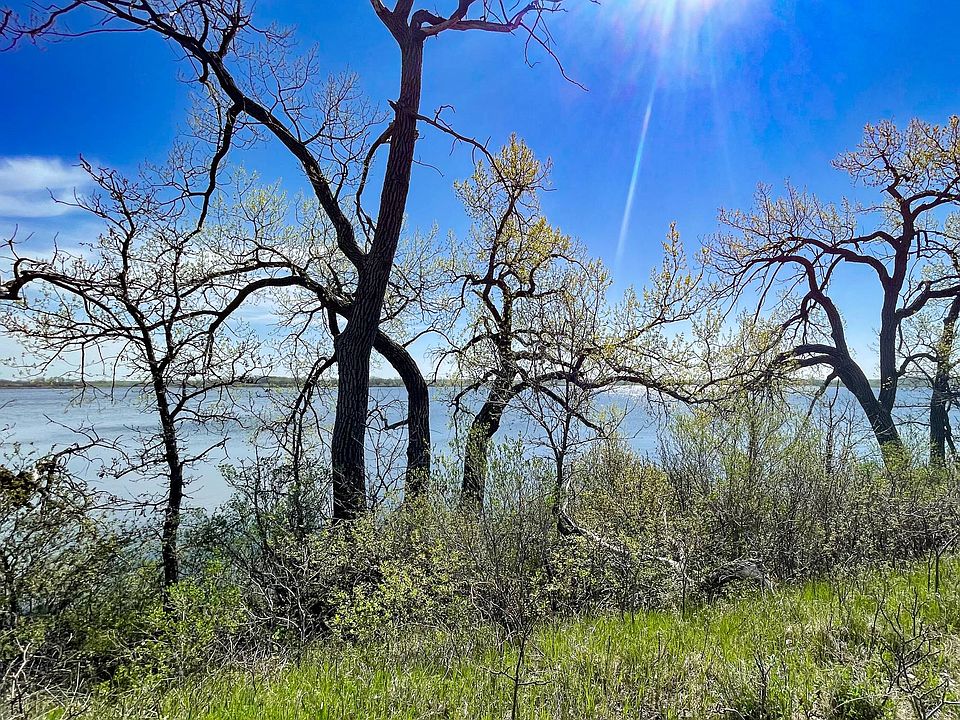 3032 Ponderosa Ct Waubay, SD, 57273 Apartments for Rent Zillow