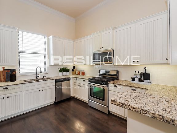 2nd image of 318 W 28th St Unit H