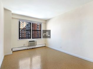 9705 Horace Harding Expy #ARG15N, Corona, NY 11368