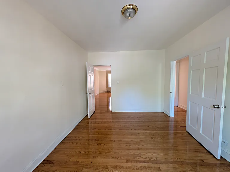 6707 N Greenview Ave #1F — Photo 11