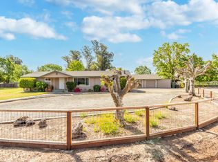 1074 Yuba Dr, Santa Rosa, CA 95407