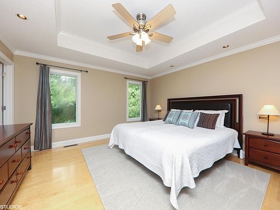 4th image of 1641 Carolyn Dr